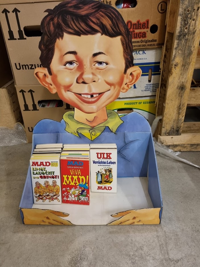 Alfred E. Neuman Face Cardboard Display for Paperbacks • Germany