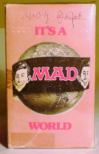 It's a MAD World Paperback Gift Set (Pink Background)